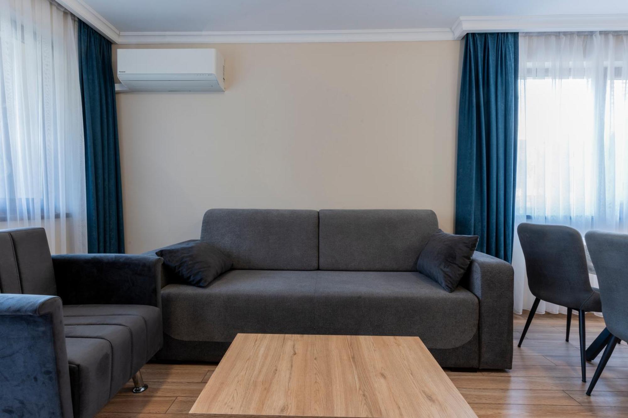 Bissera Premium Apartments Sofia Bagian luar foto