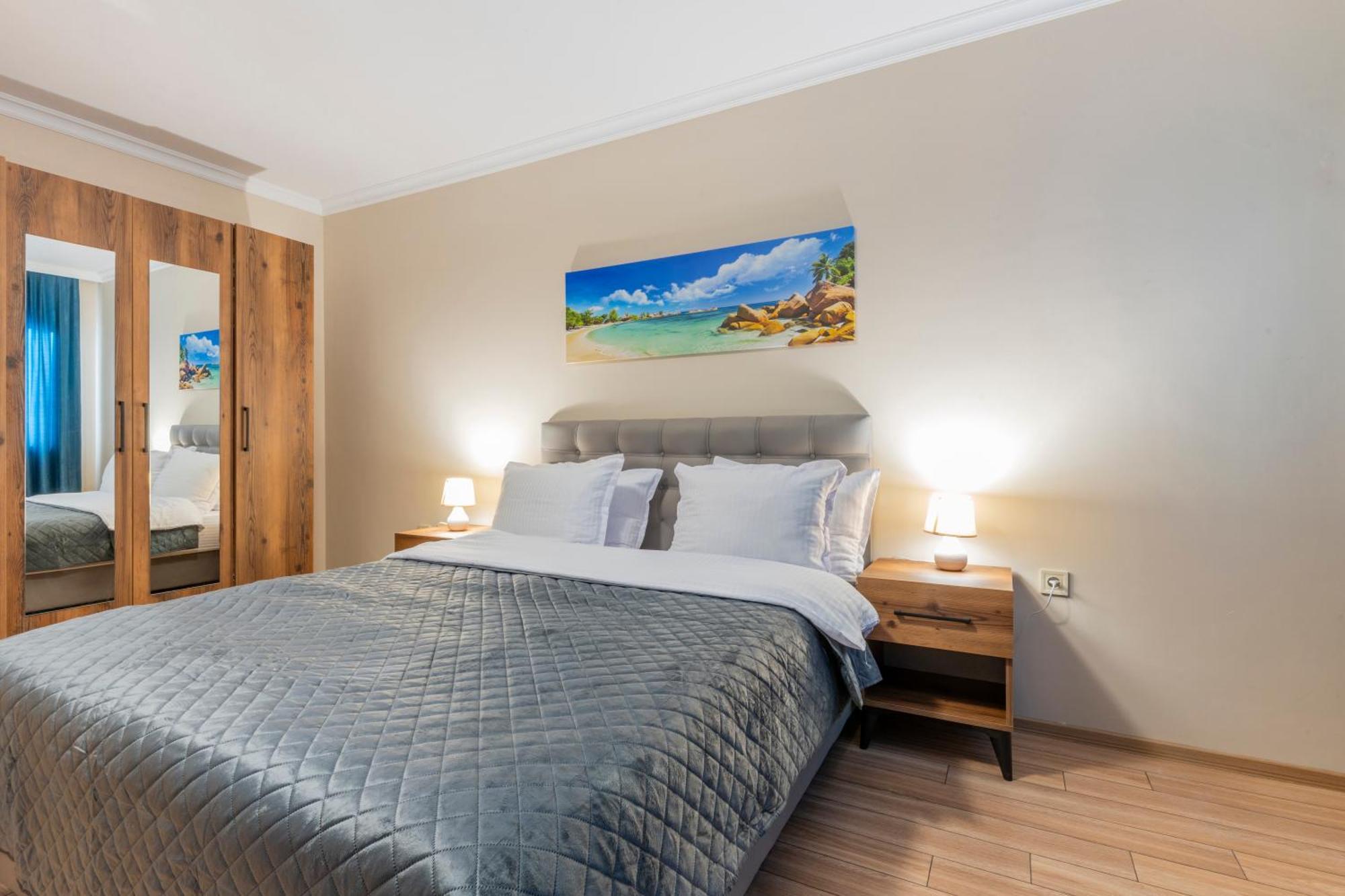 Bissera Premium Apartments Sofia Bagian luar foto
