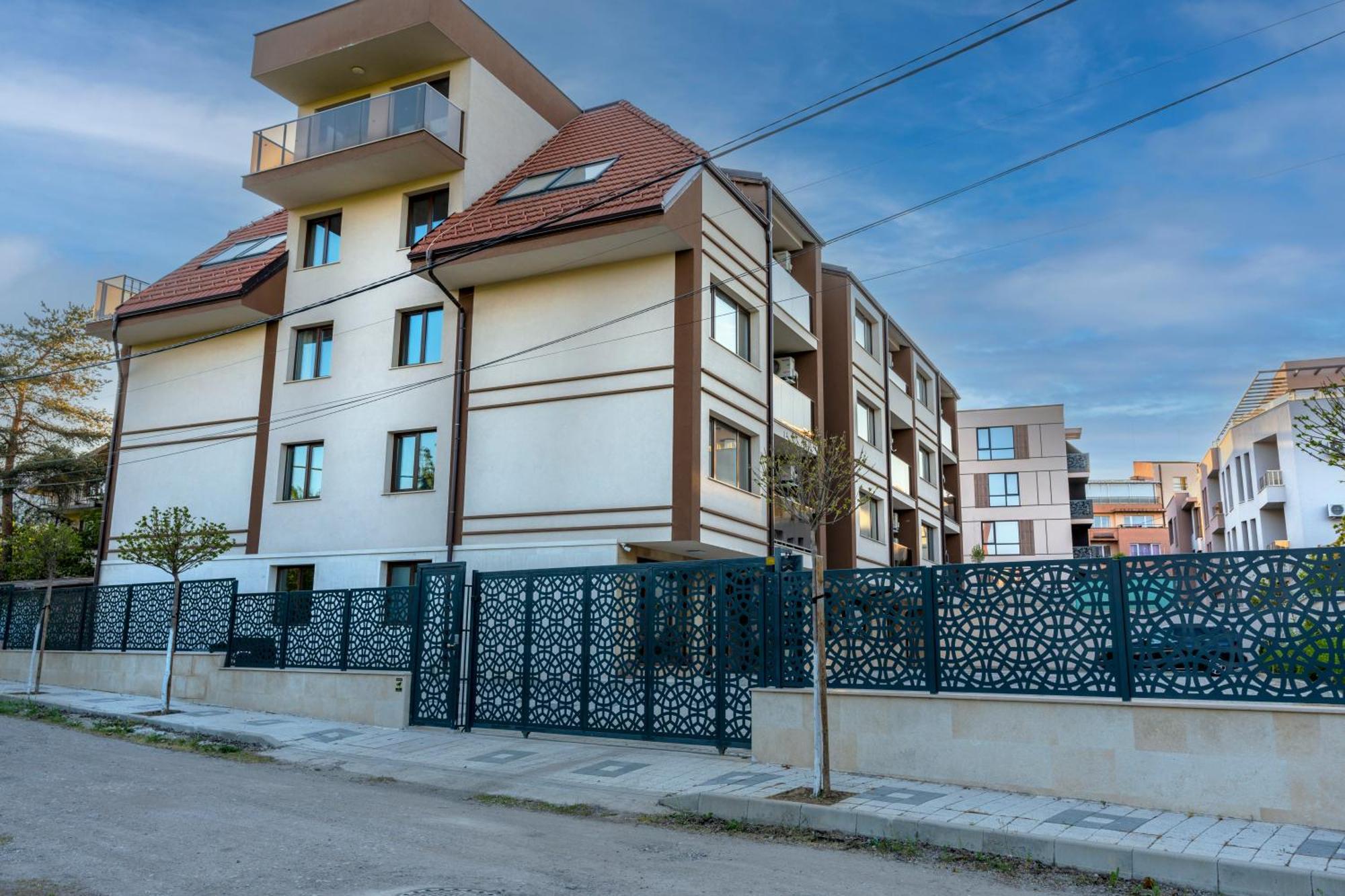 Bissera Premium Apartments Sofia Bagian luar foto