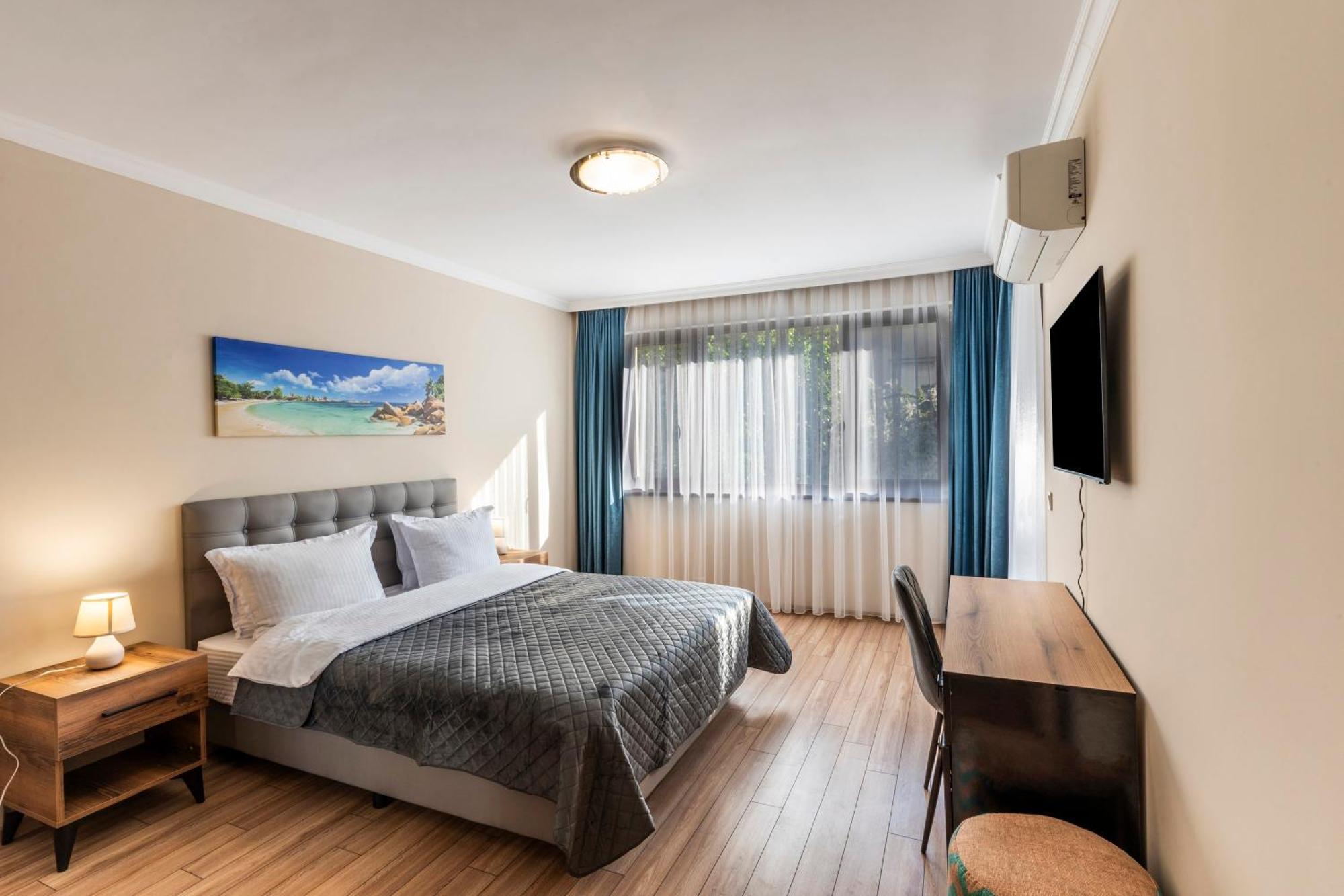 Bissera Premium Apartments Sofia Bagian luar foto
