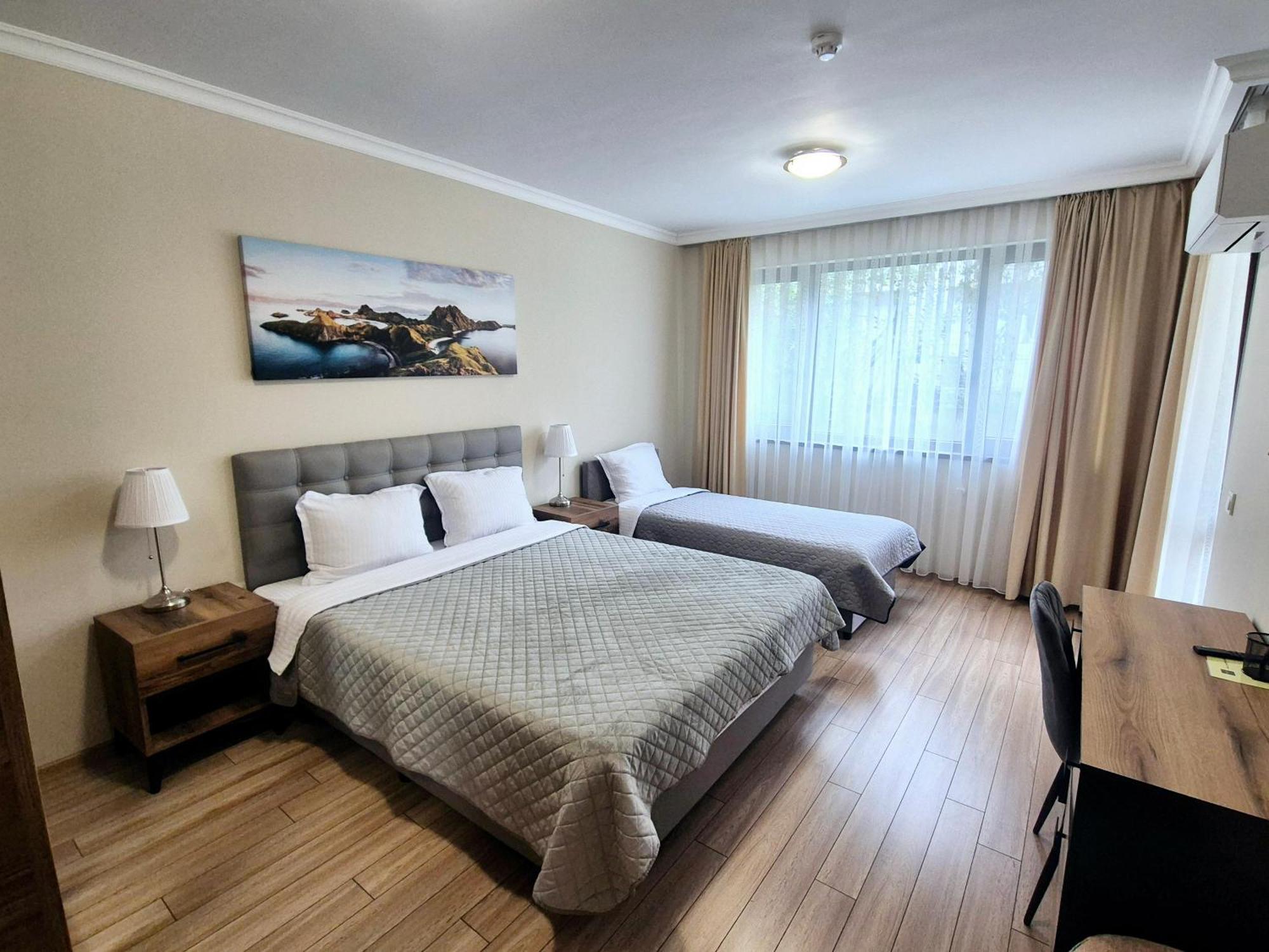 Bissera Premium Apartments Sofia Bagian luar foto