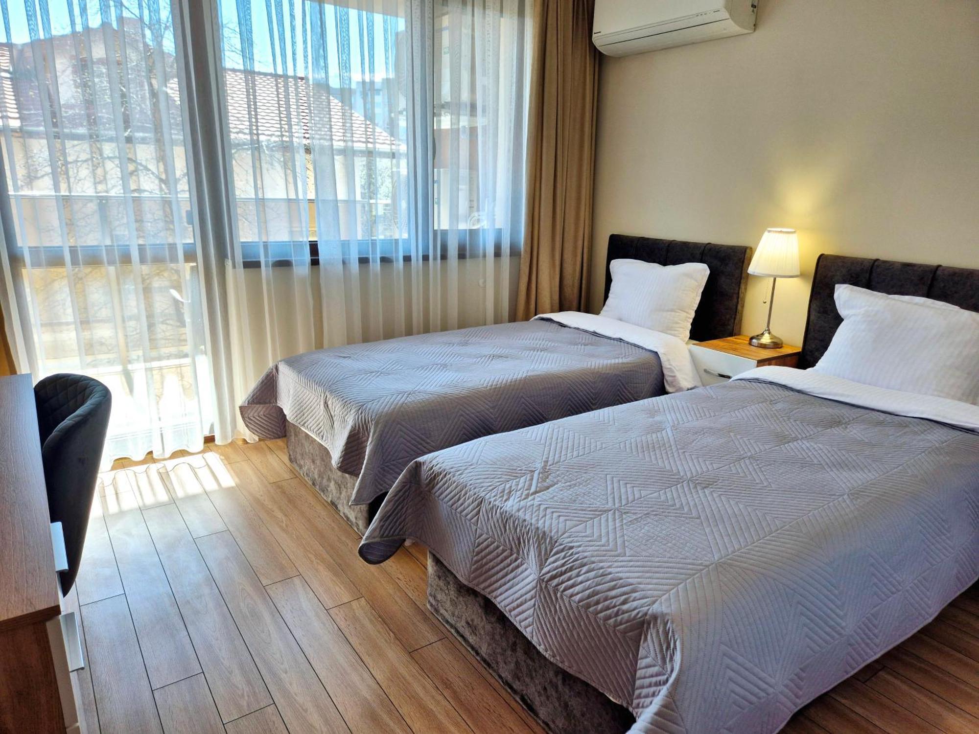 Bissera Premium Apartments Sofia Bagian luar foto